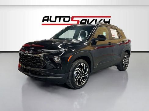 Used 2026 Chevrolet TrailBlazer RS w/ Convenience Package AWD/4WD image 3