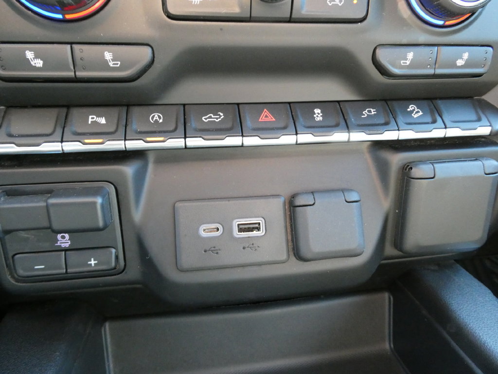 Used 2020 Chevrolet Silverado 1500 RST w/ All-Star Edition AWD/4WD image 26