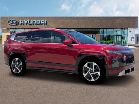 New 2026 Hyundai Ioniq 9 Limited AWD/4WD image 10