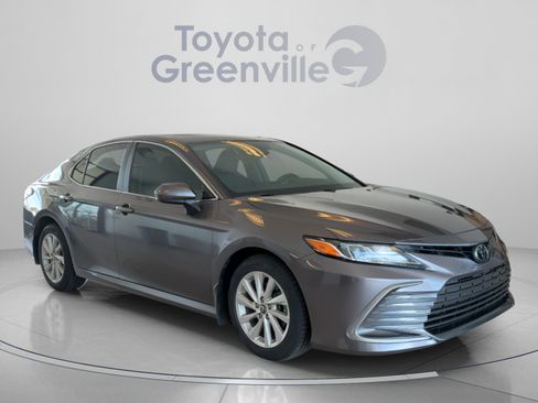 Certified 2023 Toyota Camry LE FWD image 8