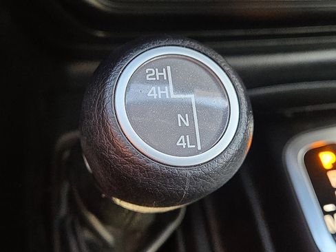 Used 2020 Jeep Wrangler Unlimited Sport S image 16