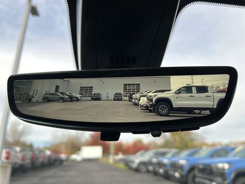 New 2025 Chevrolet Blazer RS w/ Driver Confidence II Package image 11