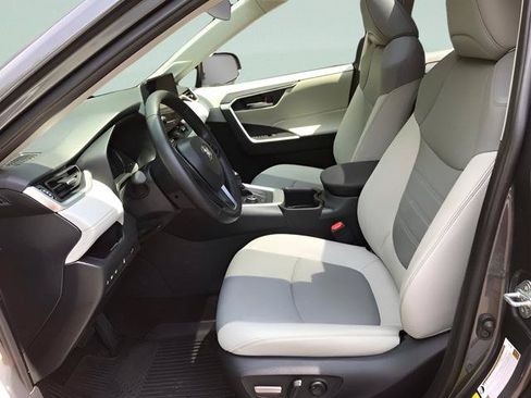 Certified 2025 Toyota RAV4 XLE Premium w/ Weather Package AWD/4WD image 19