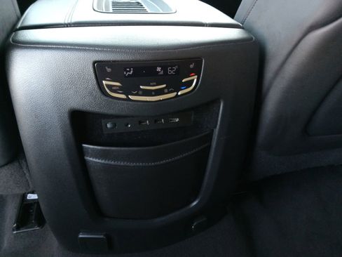 Used 2020 Cadillac Escalade Luxury w/ LPO, Radiant Package image 24