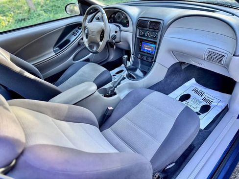 Used 2002 Ford Mustang Coupe image 10