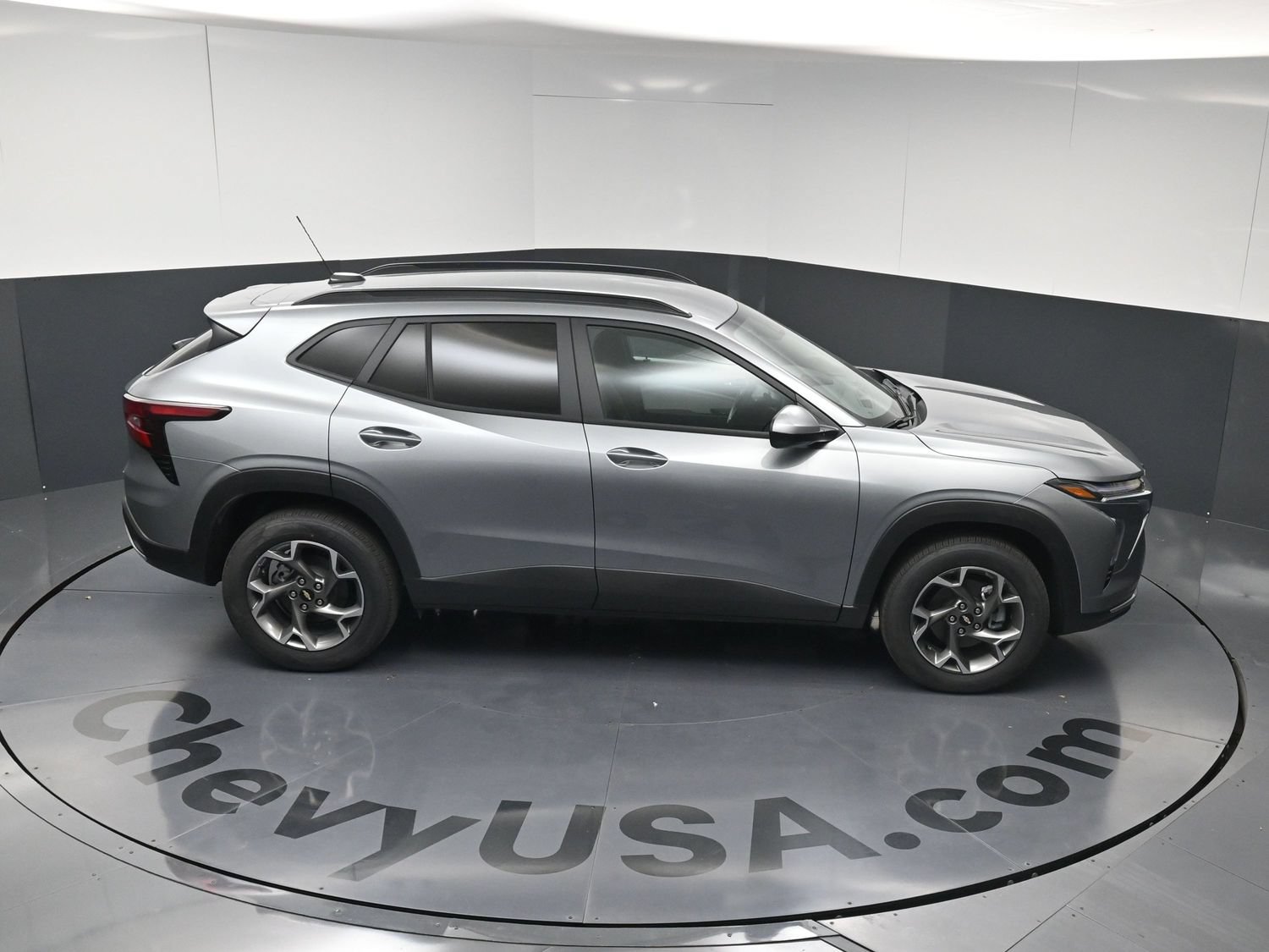 Used 2026 Chevrolet Trax LT FWD image 33
