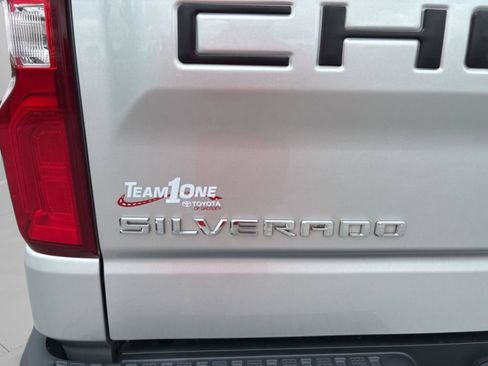 Used 2019 Chevrolet Silverado 1500 LT Trail Boss AWD/4WD image 50