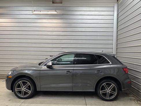 Used 2020 Audi SQ5 Premium w/ Convenience Package AWD/4WD image 6
