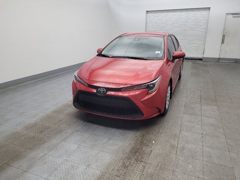 Used 2021 Toyota Corolla LE image 15
