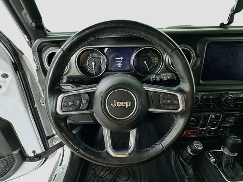 Used 2021 Jeep Wrangler Unlimited Rubicon 4xe w/ Cold Weather Group AWD/4WD image 11