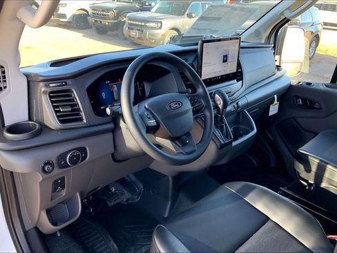 New 2026 Ford Transit 250 148 Medium Roof w/ Load Area Protection Package image 8