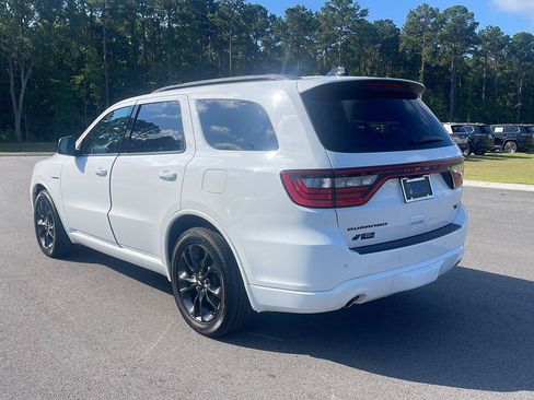 Certified 2025 Dodge Durango R/T w/ Blacktop Package AWD/4WD image 5