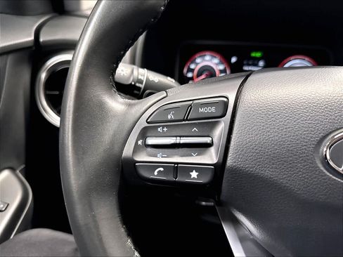 Used 2023 Hyundai Kona SEL FWD image 19