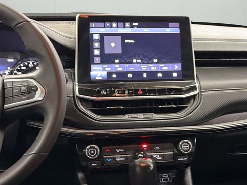 Used 2022 Jeep Compass Altitude image 10