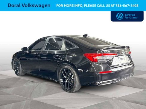 Used 2023 Honda Civic Sport image 6