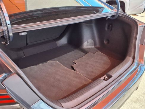 Used 2023 Honda Accord EX-L image 9
