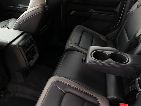 Used 2026 Ford Bronco Outer Banks AWD/4WD image 31