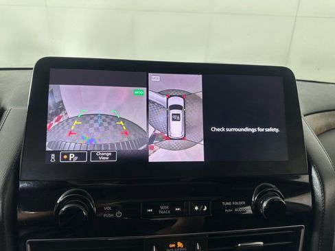 Used 2024 Nissan Armada SL image 34