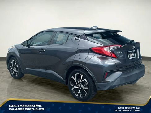 Used 2021 Toyota C-HR XLE FWD image 4