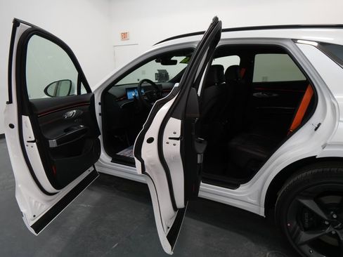 New 2026 Genesis GV70 3.5T Sport Prestige image 28