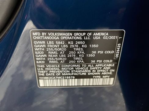 Used 2021 Volkswagen Atlas Cross Sport SEL AWD/4WD image 28
