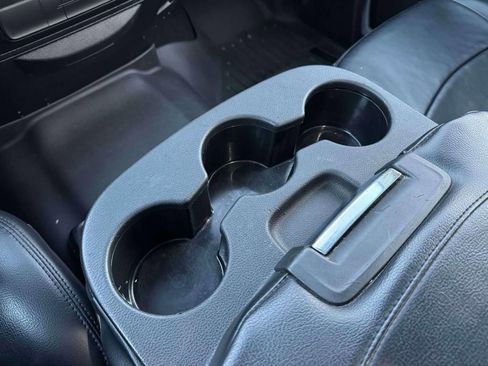 Used 2016 RAM 1500 Express image 28