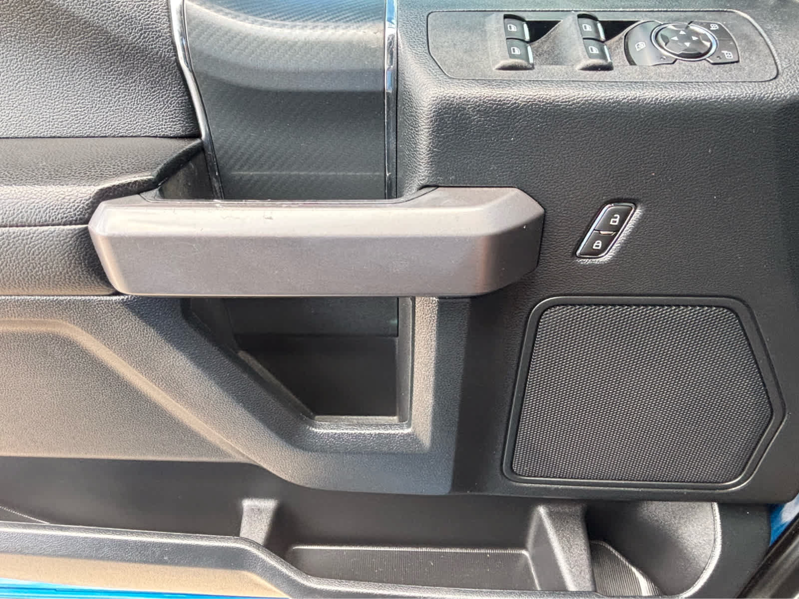 Used 2019 Ford F150 XLT w/ Equipment Group 302A Luxury AWD/4WD image 20
