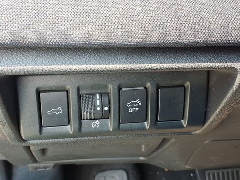 Used 2020 Subaru Outback Premium w/ Popular Package #1 AWD/4WD image 18