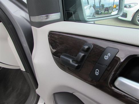 Used 2013 Mercedes-Benz ML 350 4MATIC image 45