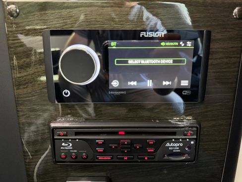 Used 2020 Mercedes-Benz Sprinter 2500 image 57