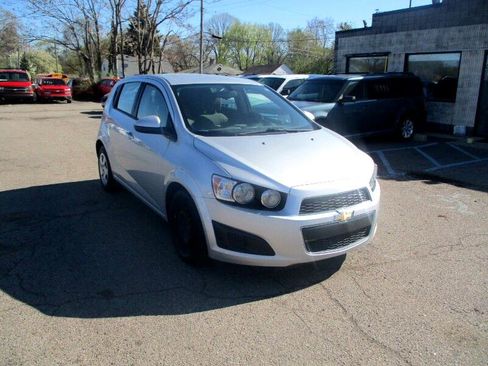 Used 2016 Chevrolet Sonic LS image 1