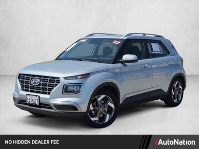 Used 2022 Hyundai Venue SEL w/ Cargo Package