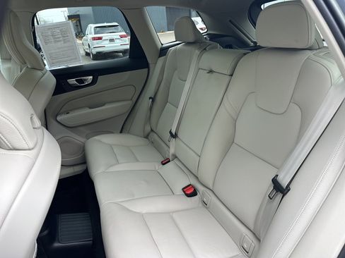 Used 2023 Volvo XC60 T8 Plus image 54