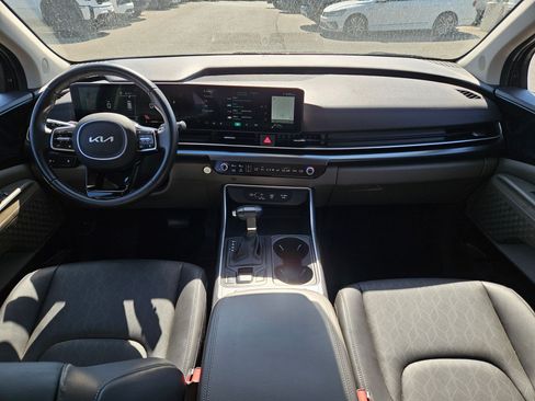 Used 2026 Kia Carnival FWD image 28