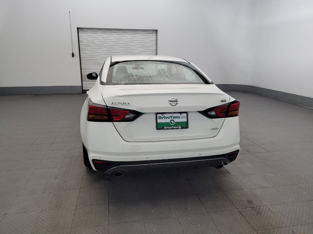 Used 2022 Nissan Altima 2.5 SR AWD/4WD image 6
