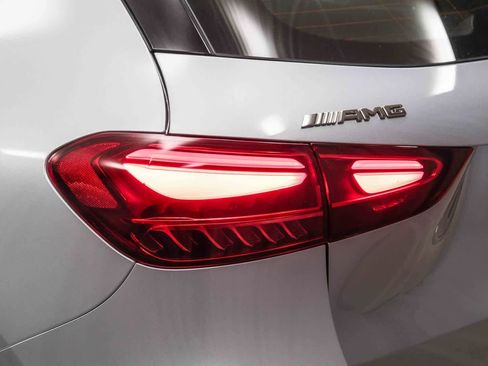 New 2026 Mercedes-Benz GLA 35 AMG 4MATIC image 7
