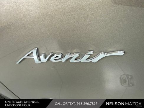 Used 2020 Buick Enclave Avenir w/ Avenir Technology Package FWD image 16