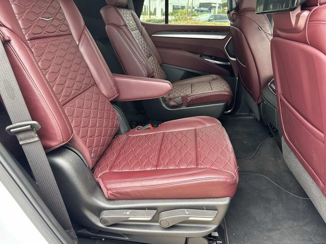Used 2026 Cadillac Escalade Sport RWD image 10