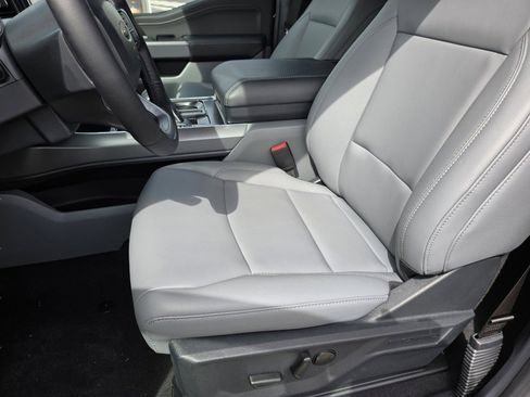 New 2025 Ford F150 Lightning Flash image 30