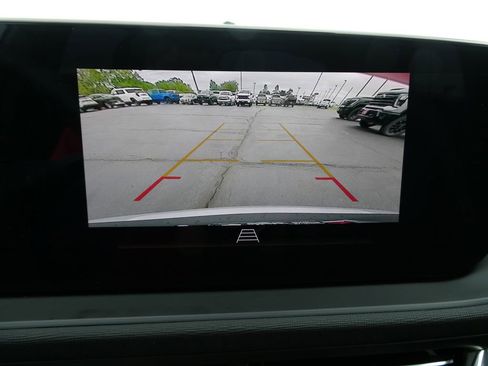 Used 2025 Buick Envista Preferred FWD image 30