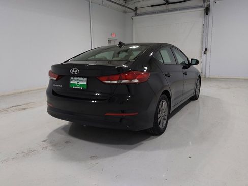 Used 2018 Hyundai Elantra SEL w/ Cargo Package image 9
