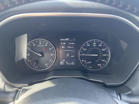 Used 2024 Subaru Outback Limited AWD/4WD image 2