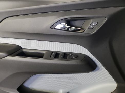 New 2027 Chevrolet Bolt LT w/ Comfort Package FWD image 26