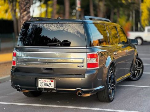 Used 2015 Ford Flex Limited w/ Equipment Group 301A FWD image 18
