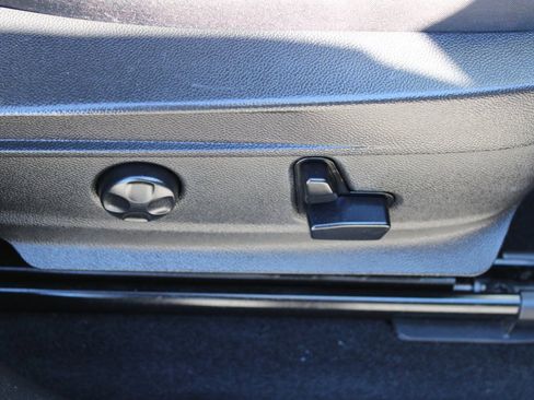 Used 2022 Alfa Romeo Stelvio Sprint image 31