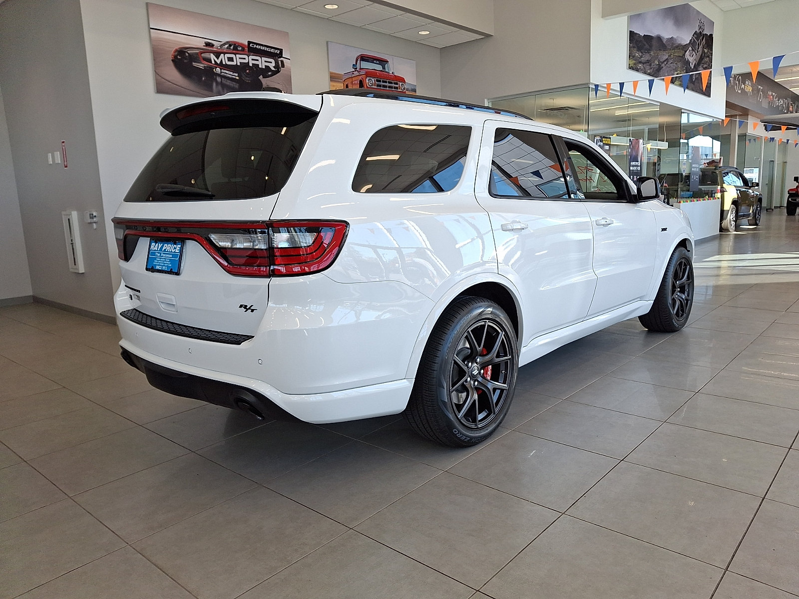 New 2027 Dodge Durango R/T AWD/4WD image 4