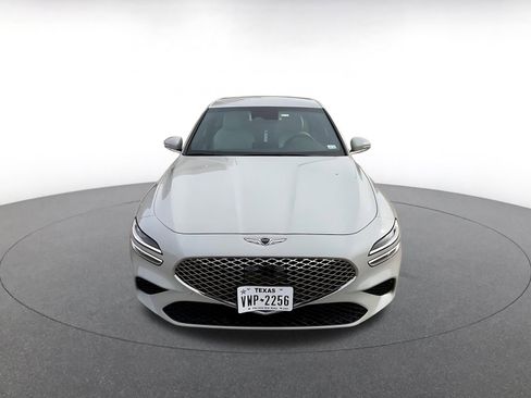 Used 2025 Genesis G70 2.5T image 4