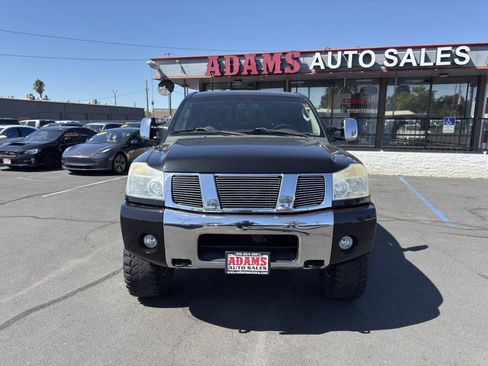 Used 2007 Nissan Titan LE w/ Tow Pkg AWD/4WD image 8