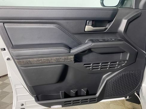 Used 2026 Toyota Tacoma Limited AWD/4WD image 20