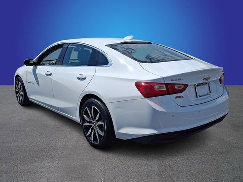 Used 2017 Chevrolet Malibu LT w/ Leather Package image 6